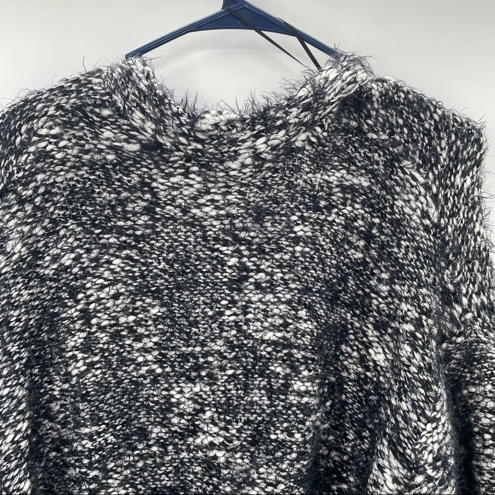 Two by Vince Camuto Eyelash Knit Cardigan - Picture 11 of 13